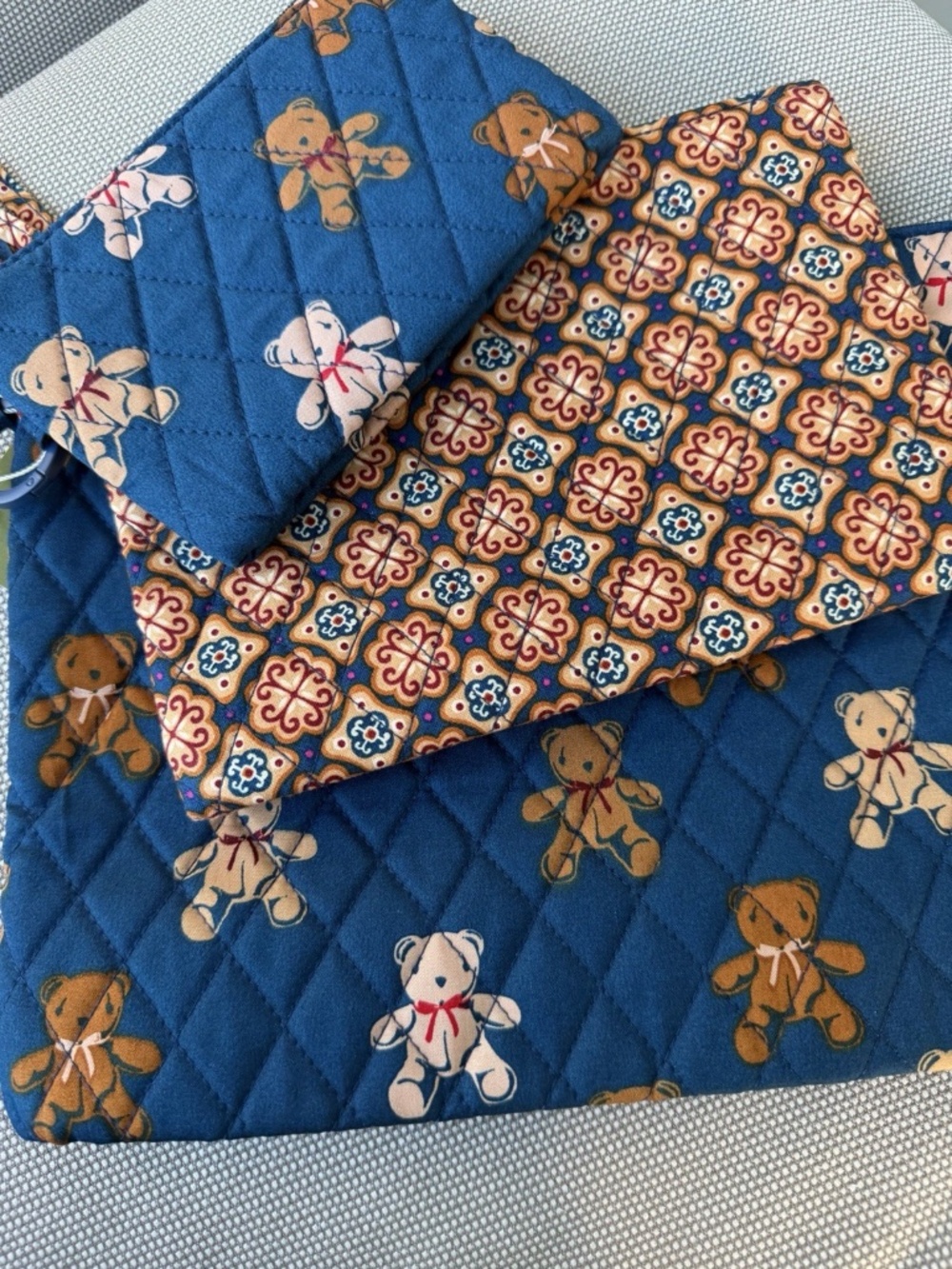 Vera Bradley 3 Pouch Organizer Set in Bunch of Bears